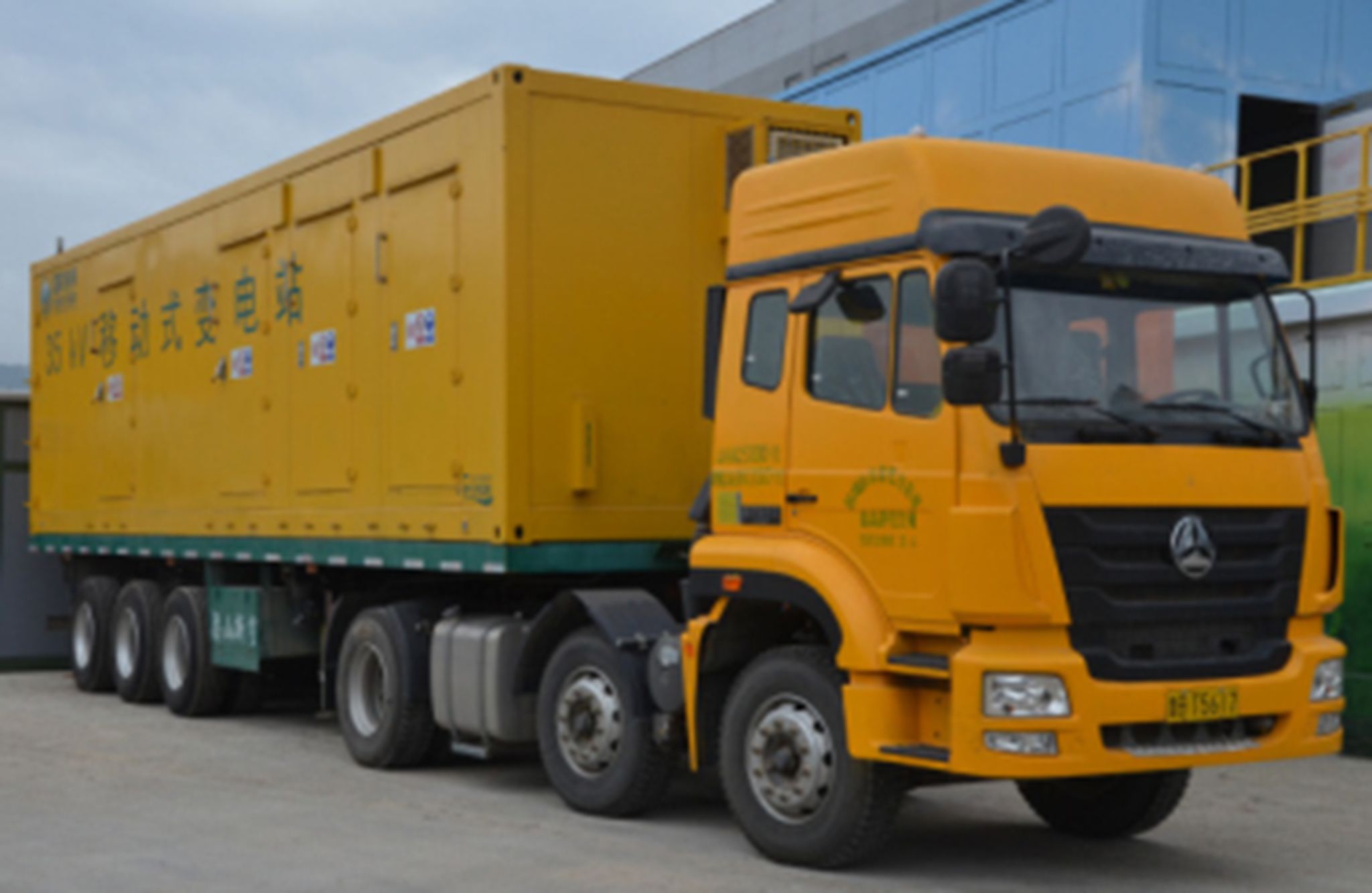 Подстанция на 17.5 кВ в походном положении